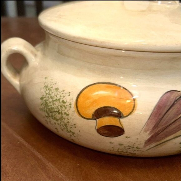 Vintage Hand-Painted Vegetable Motif Ceramic Soup Tureen With Lid - Picture 5 of 9